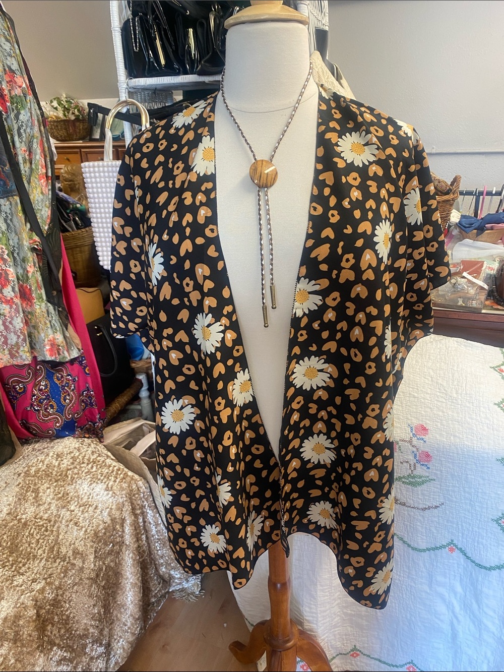 Amazon Black Open-Front Kimono Jacket with White Daisy & Tan Leopard Print